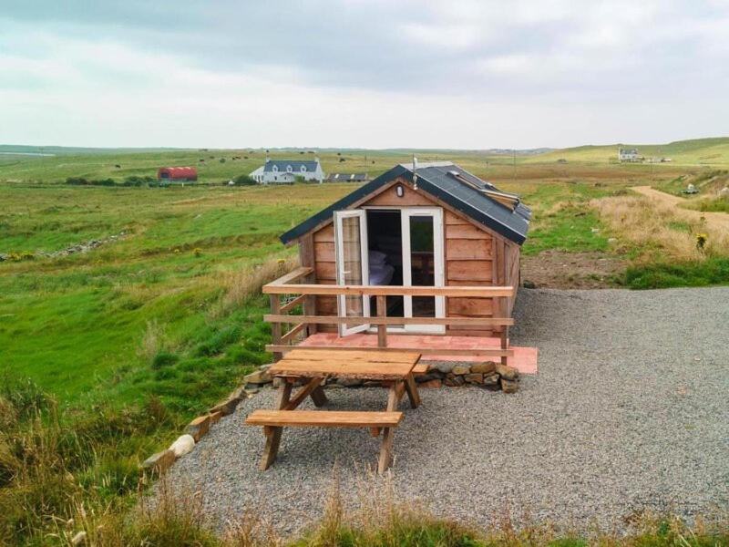 North Uist Lodges Tigharry Exteriör bild