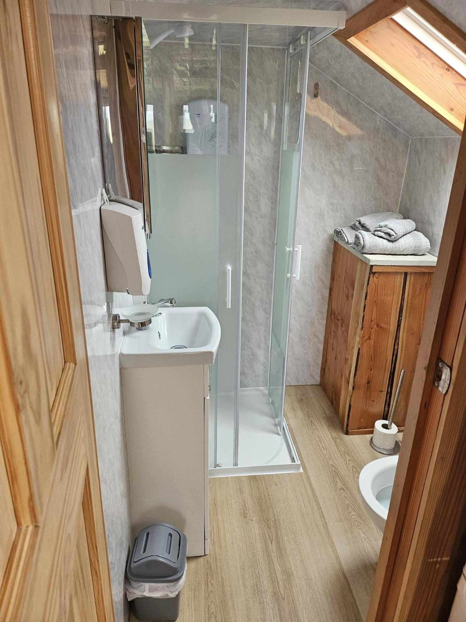 North Uist Lodges Tigharry Rum bild