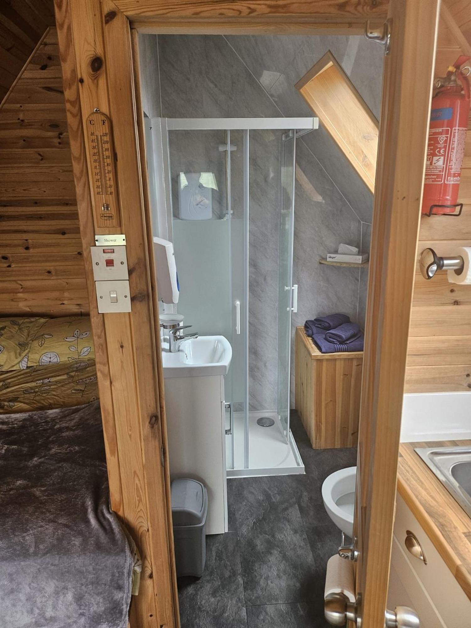 North Uist Lodges Tigharry Rum bild